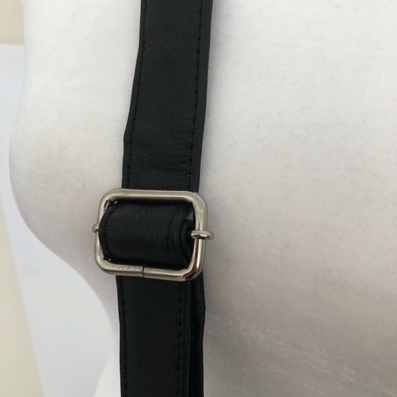 Naturalizer Leather Crossbody Bag - Picture 3 of 10